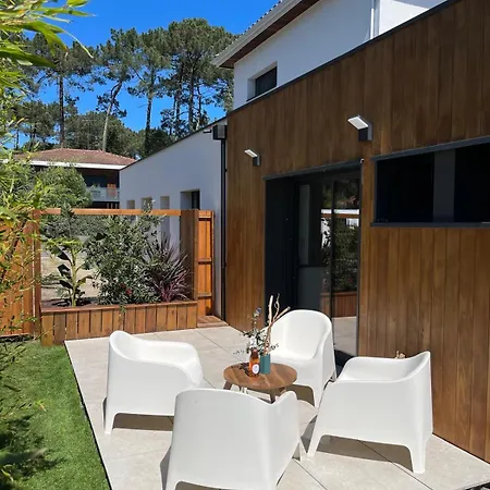 Brand New Surf At The End Of Golf, Classe 5 Etoiles Holiday home