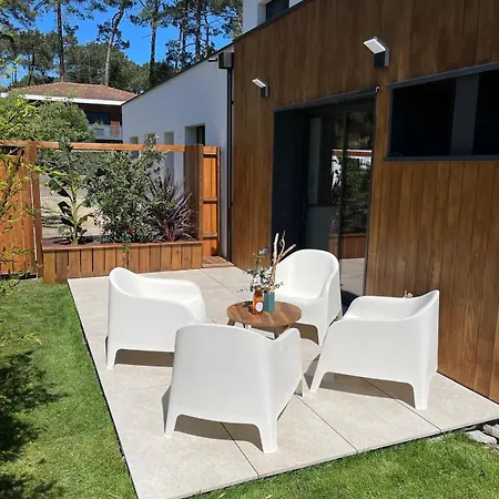 Brand New Surf At The End Of Golf, Classe 5 Etoiles Holiday home *