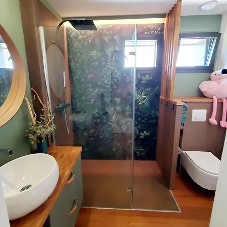 Brand New Tiny House At The End Of Golf, Classe 5 Etoiles *