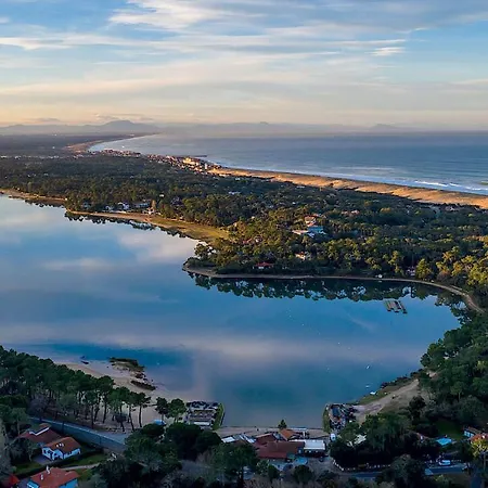 Brand New Surf At The End Of Golf, Classe 5 Etoiles Holiday home *
